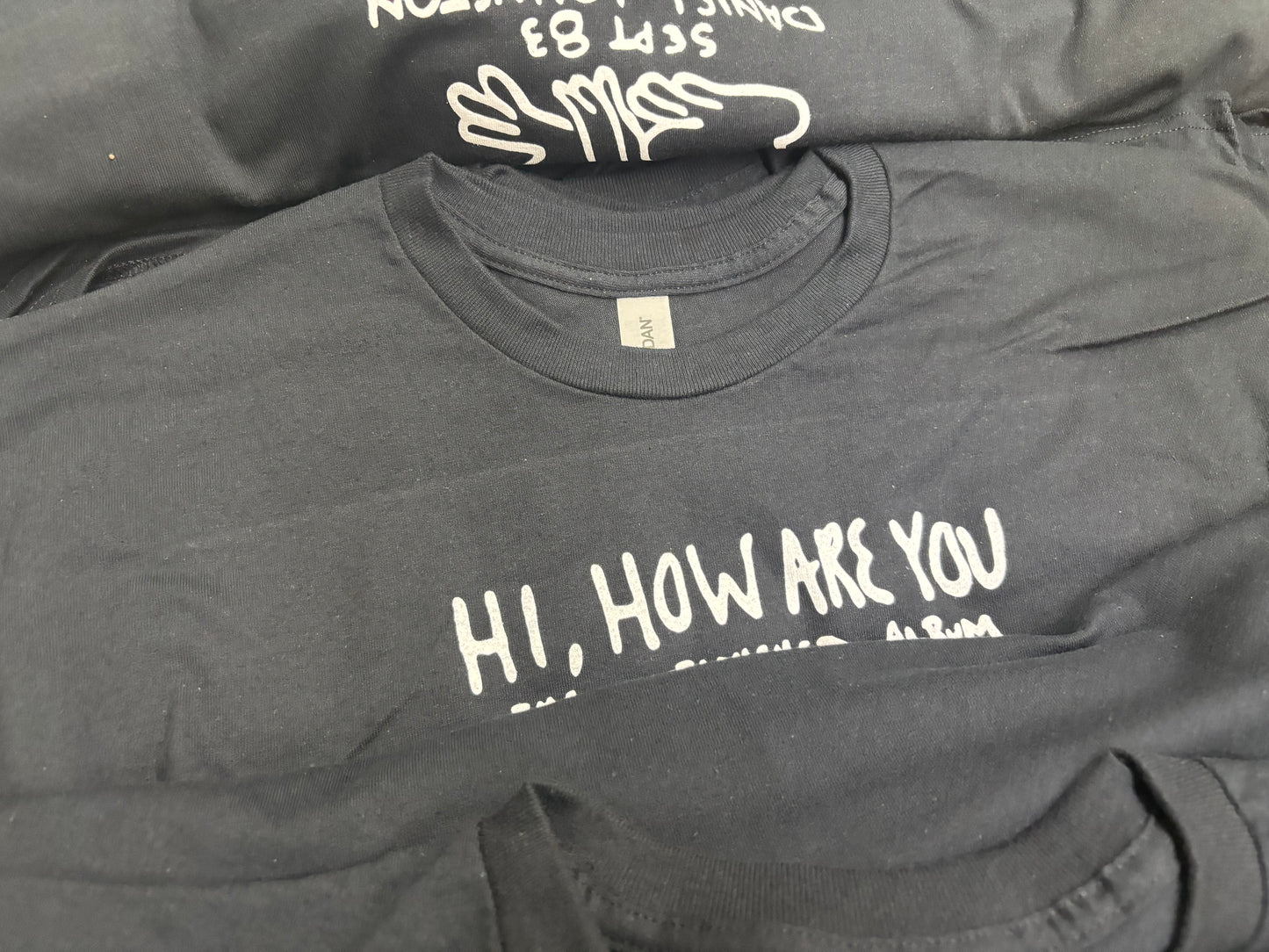 SLIGHTLY DEFECTED, Hi, How Are You ALBUM tee, BLACK